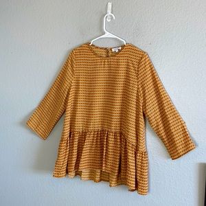 Sweet Salt  3/4 sleeve High-Low Top. Size Medium NWT